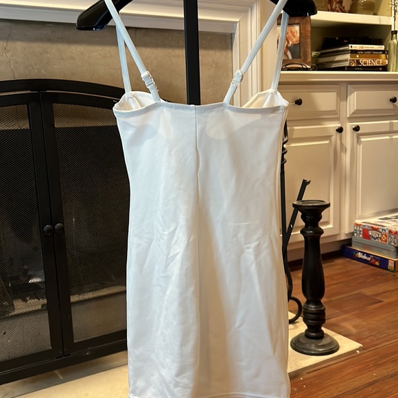 Nip Tuck Boost white shape wear medium - Picture 5 of 6